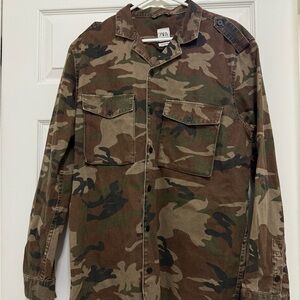 Zara Men's Green and Brown Camouflage Field Jacket
